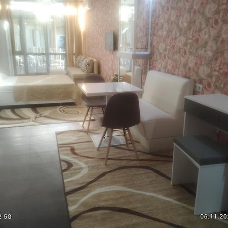 Apart Complex Diva& Bar & Restaurant Saints Constantine and Helena Екстер'єр фото